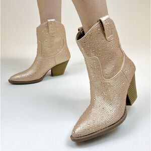 BRAND NEW FOREVER RIVER RHINESTONE WESTERN BOOTIES